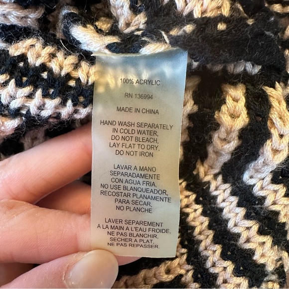 SIONI Cream & Black Lightweight Knit Dolman Batwing Sweater Size Small - Picture 12 of 12